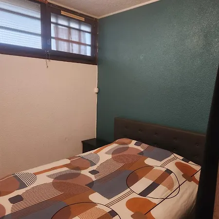 Au Ponant Apartment *